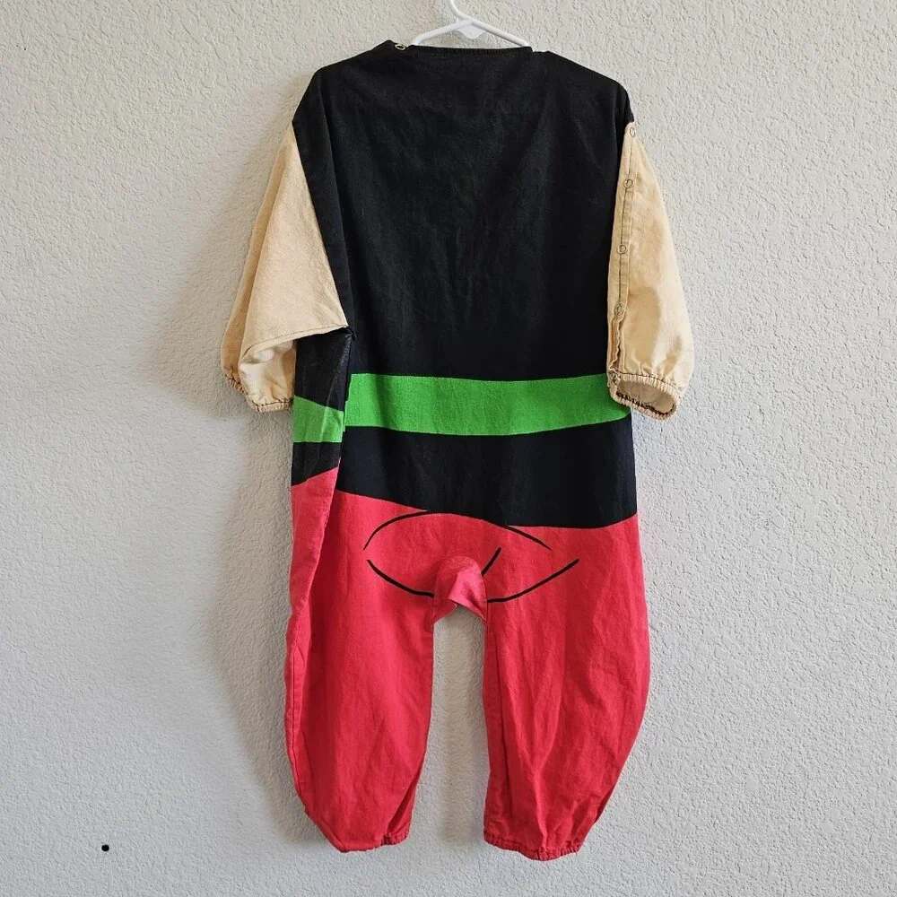 Vintage Asterix 1989 Les Editions Albert Rene Cartoon Graphic Print Costume 5T